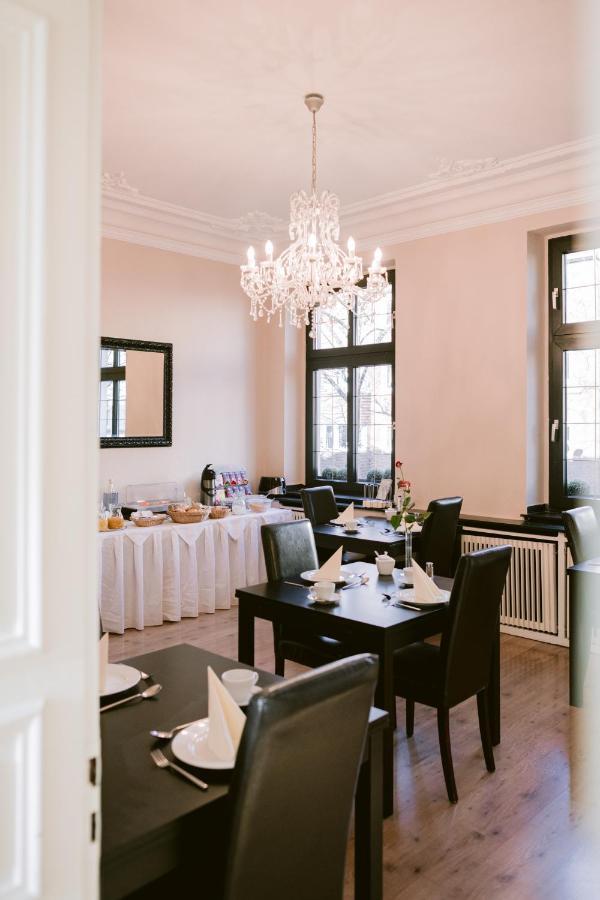 Boutique Hotel Villa Oberkassel ดุสเซลดอร์ฟ ภายนอก รูปภาพ