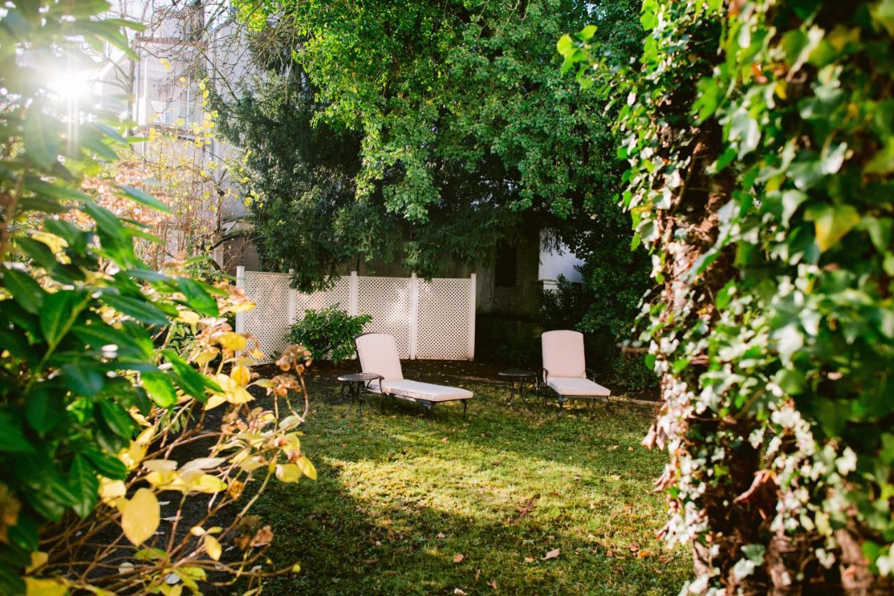 Boutique Hotel Villa Oberkassel ดุสเซลดอร์ฟ ภายนอก รูปภาพ
