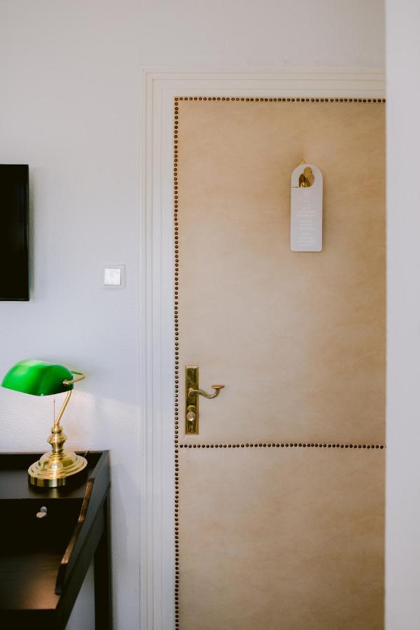 Boutique Hotel Villa Oberkassel ดุสเซลดอร์ฟ ภายนอก รูปภาพ