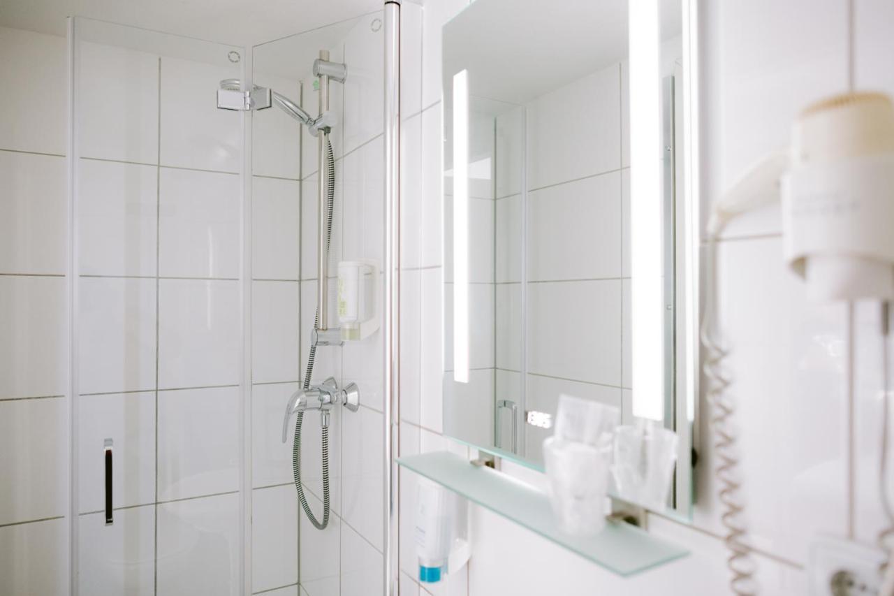 Boutique Hotel Villa Oberkassel ดุสเซลดอร์ฟ ภายนอก รูปภาพ